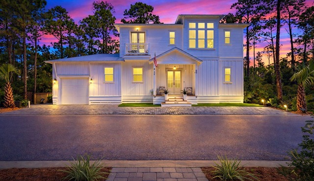Beach House at Seacrest Beach, 30A! Near Alys Beach & Rosemary, Beach Tram, Pool