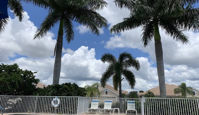 Beautiful Golf Course Villa in the award winning gated Pelican Pointe Golf & CC.