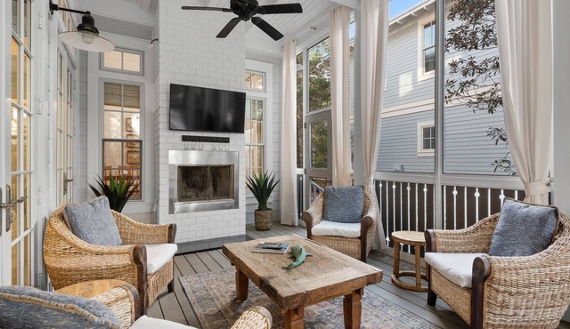 Best of Both: Beautiful 5 Bedroom Watercolor Home + Prime Location + Bikes