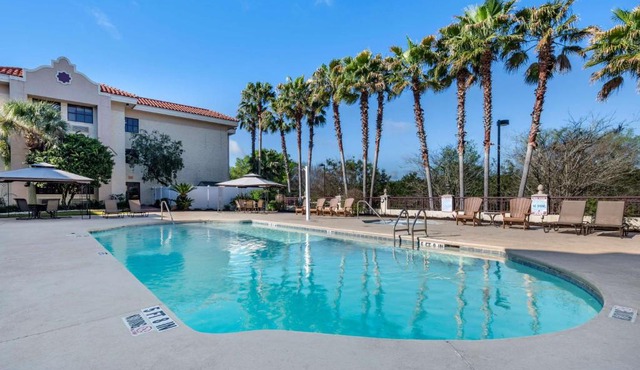 Best Western Gateway Grand