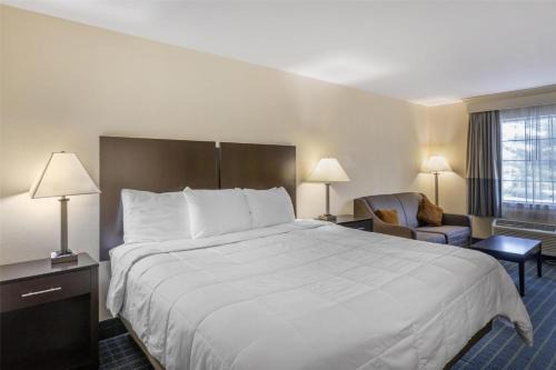 Best Western Parkside Inn