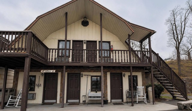 Big South Fork Trail Lodge Stearns
