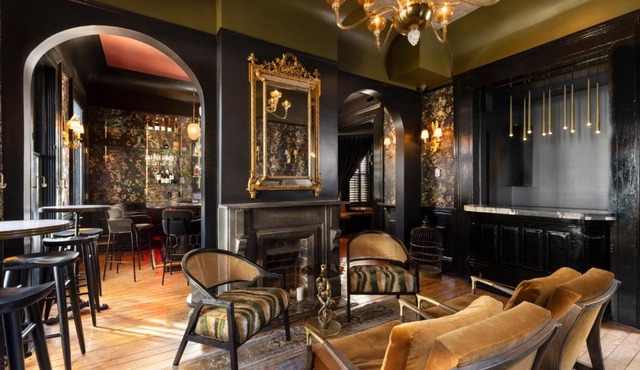 Blackbird Hotel