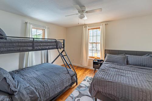 Bluefield ATV Loft 2BR Above the Action on Coal Heritage Rd