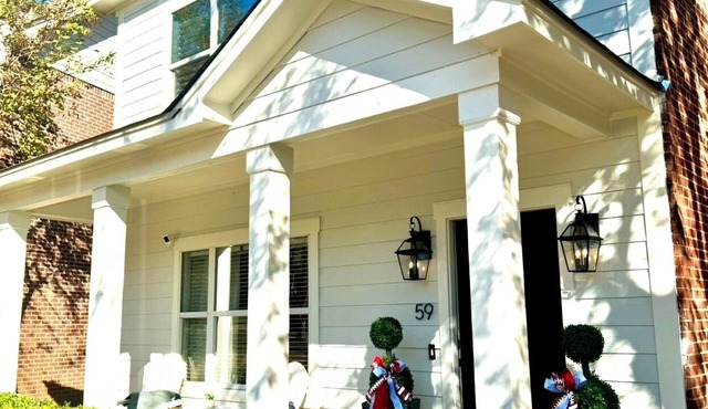 Boutique Oxford Townhouse 1 Mile to Ole Miss & The Square Sleeps 8