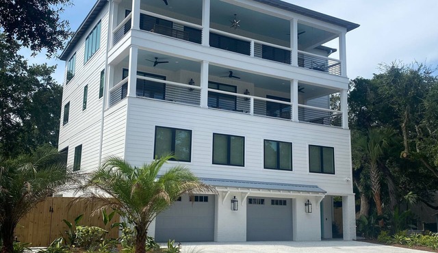 BRAND New Luxury Beach Home