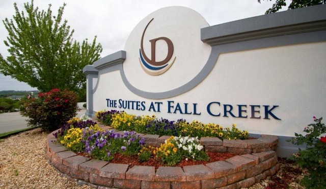 Branson | Relaxing Lake Retreat | Pool + Lake