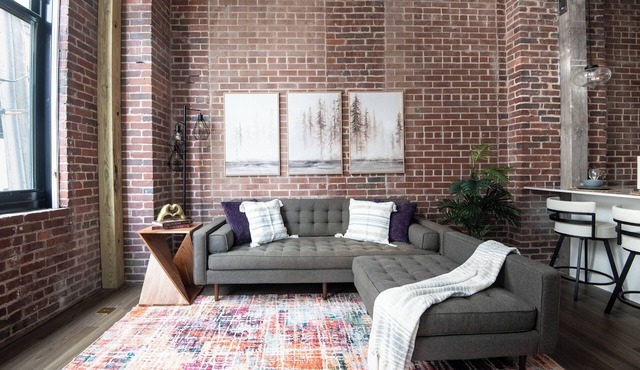 Brick & Beam Retreat— WiFi/Downtown/Secure Parking