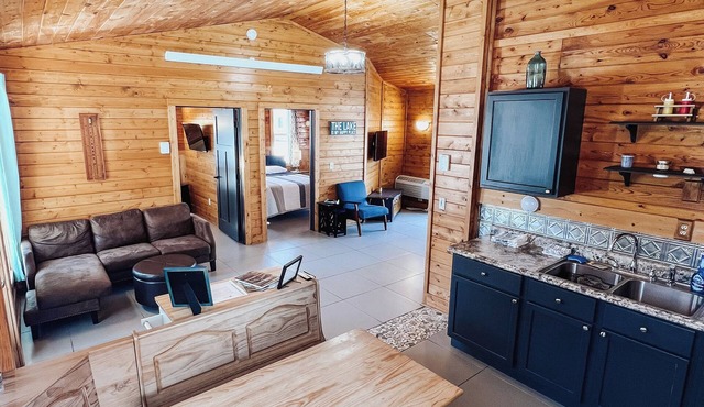 Cabin on private beach on a lake near Brainerd! 2 bedrooms, sleeps 7!