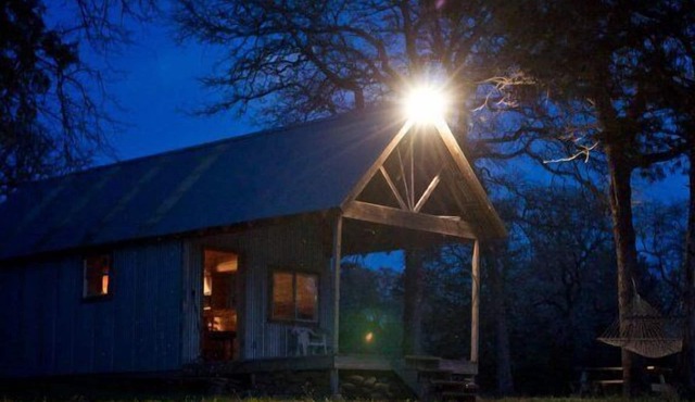 Cabin on Private Ranch 16 miles from F1 Track