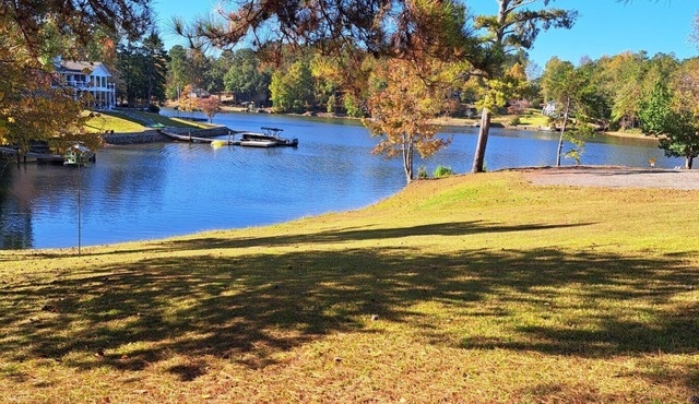Captain Bob's Lake House