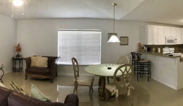 Charming 2-bedroom house with WiFi and AC in peaceful Sebring