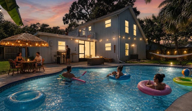 Charming 3-Bedroom Tropical Retreat with Private Salt Water Pool