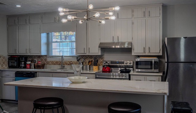Charming 3 Bedrooms with Spacious Living and Convenient Location to Shopping & Interstate