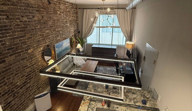 Charming Apartment in the Heart of Downtown Charleston