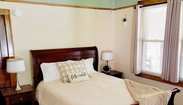 Charming Country Cape on the river in Webster Springs