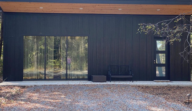 Charming Studio style 1-bedroom cabin in Bonham