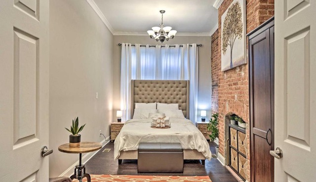 Chic Baltimore Apartment: 2 Mi to Downtown! in Baltimore