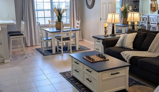Coastal Breeze - Easy Second Floor Comfort in the Fountains
