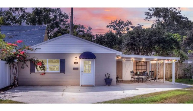 Comfortable Lakeland Cottage Retreat