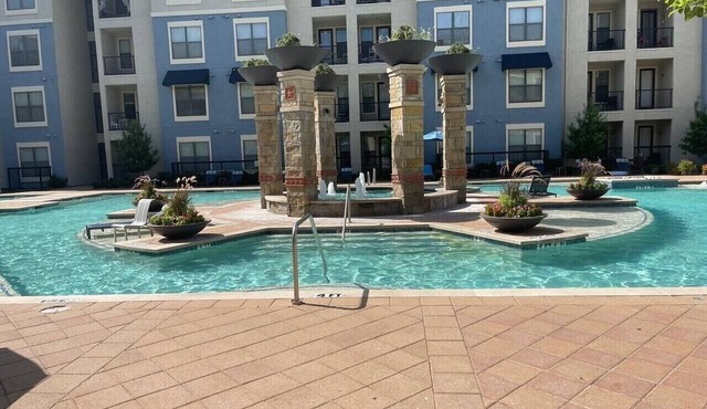 Convenient Spacious 2Bed/2Bath
