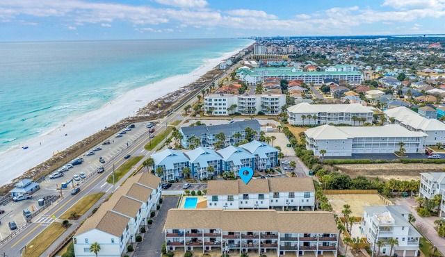 Costa Vista #20 near beach sleeps 8