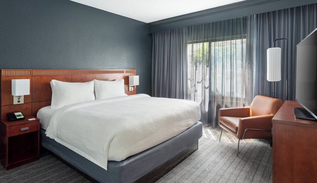Courtyard by Marriott West Palm Beach