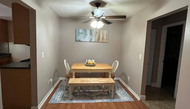 Cozy 1-bedroom condo in delightful Winter Haven with AC, WiFi