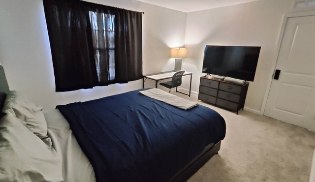 Cozy 1-bedroom, shared house in enjoyable DeLand