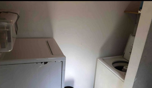 Cozy 2 Bd 1 Bath apartment