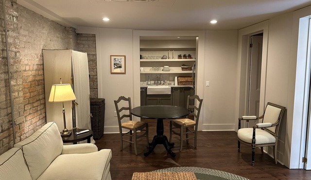 Cozy Furnished Apartment