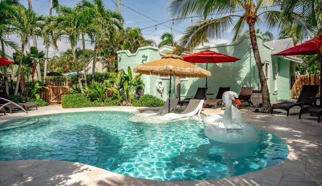 Cozy Guest House Suite Htd Pool and BBQ