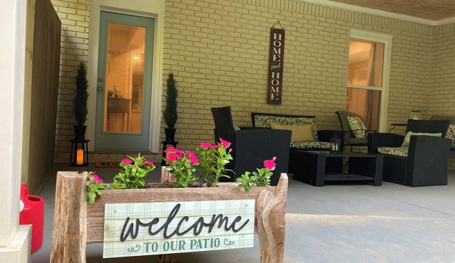 Cozy Hideaway in Milton and Alpharetta, BG