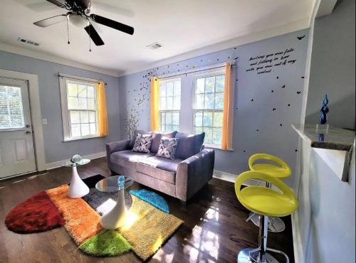 Cozy King bed & Sofa & Room TV Wifi