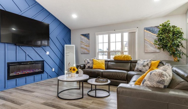 Cozy Ohio Home - Deck, Arcade Games & Near Golfing