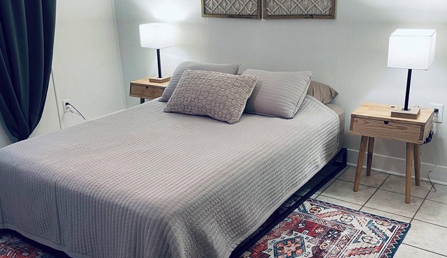 Cozy Private Apartment 10 minutes from Downtown Orlando