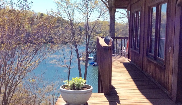 Cozy Waterfront Cottage - Cabin 7 Cedar Key, No Wake Cove, Great Views!
