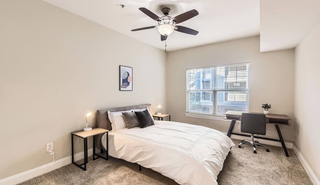 Crest at Midtown 1323 l 1 Bedroom 1 Bath