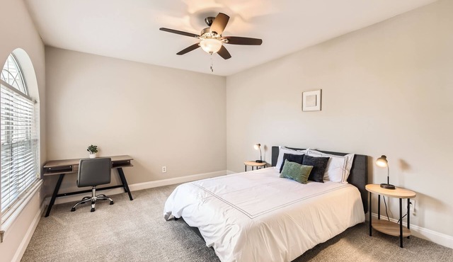 Crest at Midtown 1525 l 2 Bedroom 2 Bath