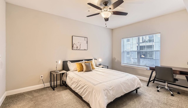 Crest at Midtown 4117 l 1 bedroom 1 Bathroom