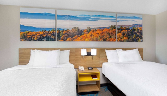 Days Inn by Wyndham Savannah