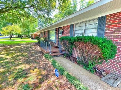 Decatur Home - Chic Comfort Family & Fun