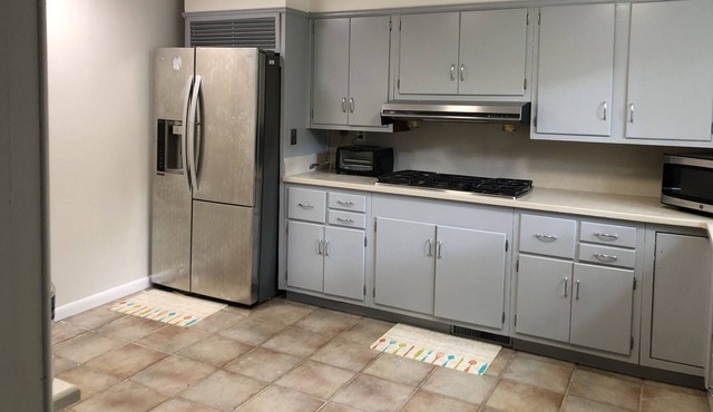 Delightful 7Bed4Bath Home 10BedsSleep20 Crew/Team/Group TVinAllRoom Park10Cars