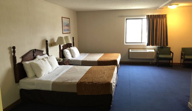 Denison Inn & Suites