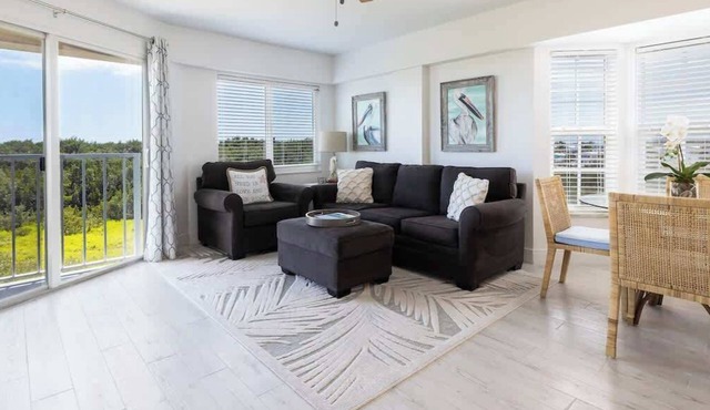 Designer Comforts & Ocean Views- Ocean Pointe 2416
