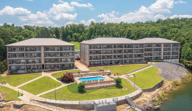 Duncan Bridge Condominium 112 - First floor!