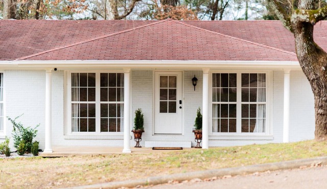 Eagle Springs Short Term Stay