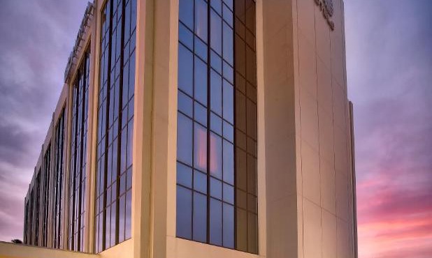 EB Hotel Miami Airport