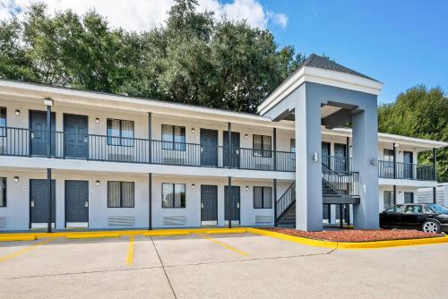 Econo Lodge Biloxi Beach