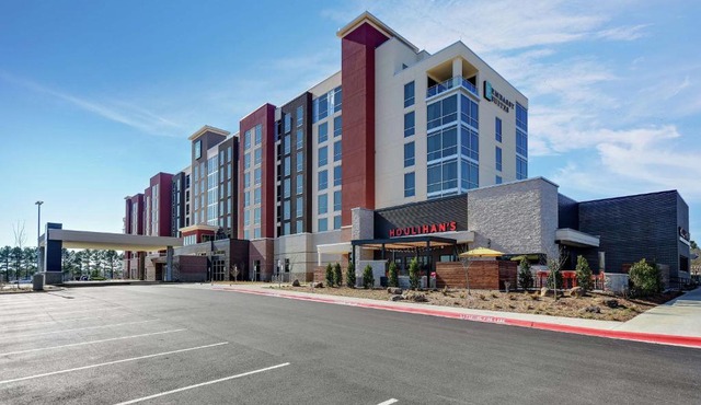 Embassy Suites by Hilton Jonesboro Red Wolf Convention Center